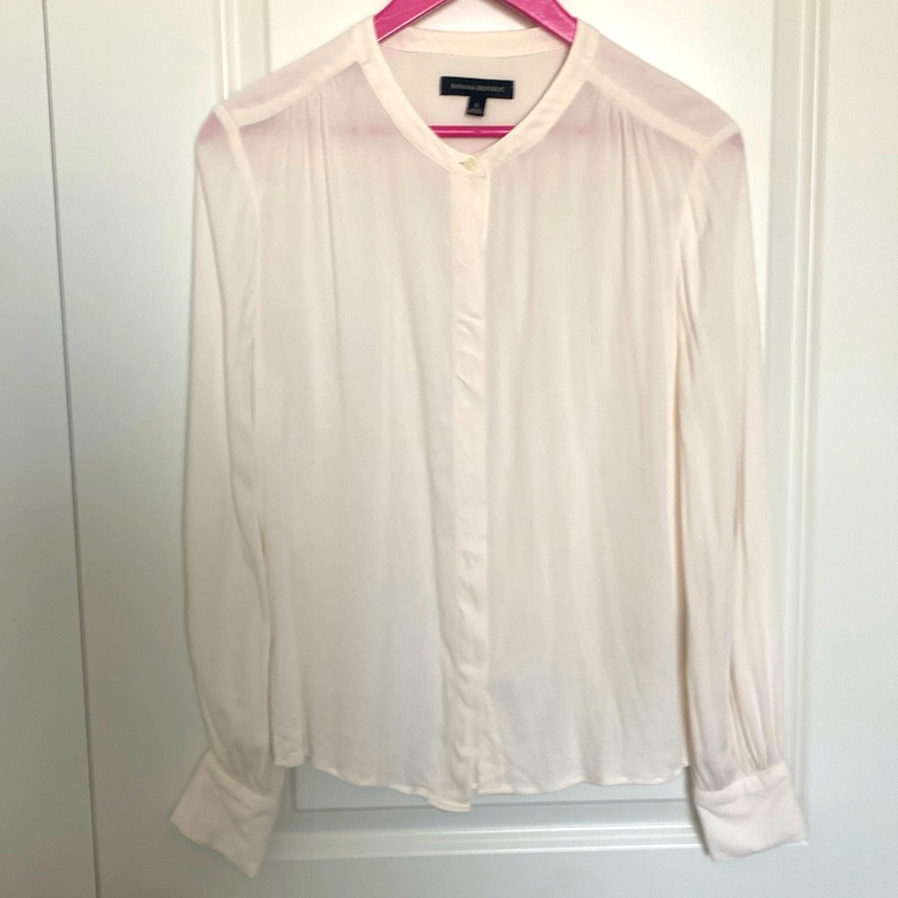 Banana Republic Button Up Blouse Small